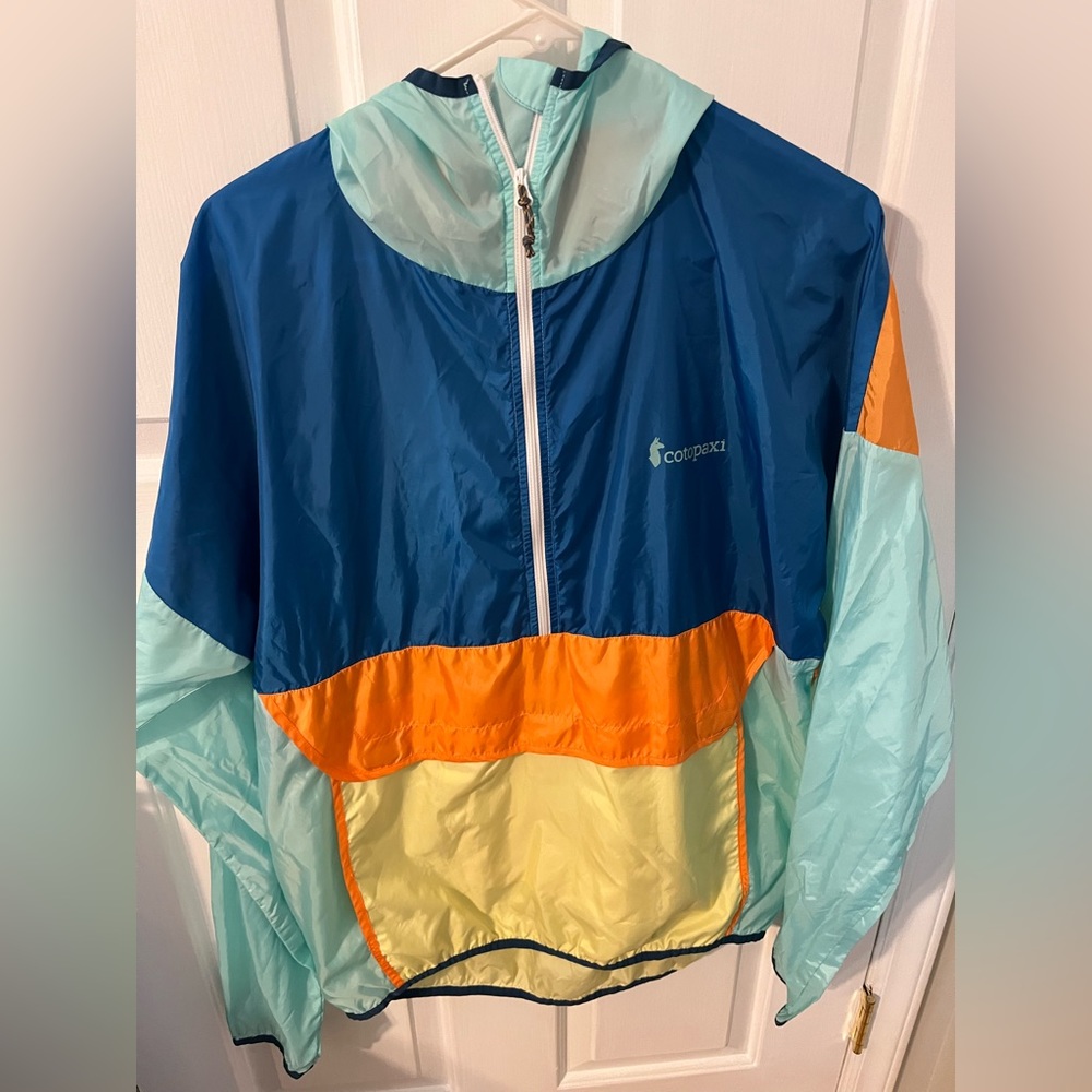 Cotopaxi windbreaker jacket, Size Large, color blue/orange